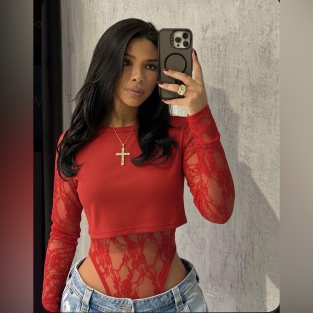 Lace Long Sleeve Bodysuit with Crop Top - Picture 7 of 15